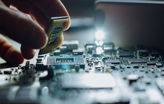 電子情報工学コース